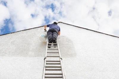 Peinture extérieure à Poubeau — façades et ravalement